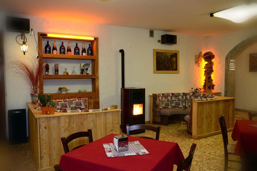 Hotel Santoni Ossana Ngoại thất bức ảnh